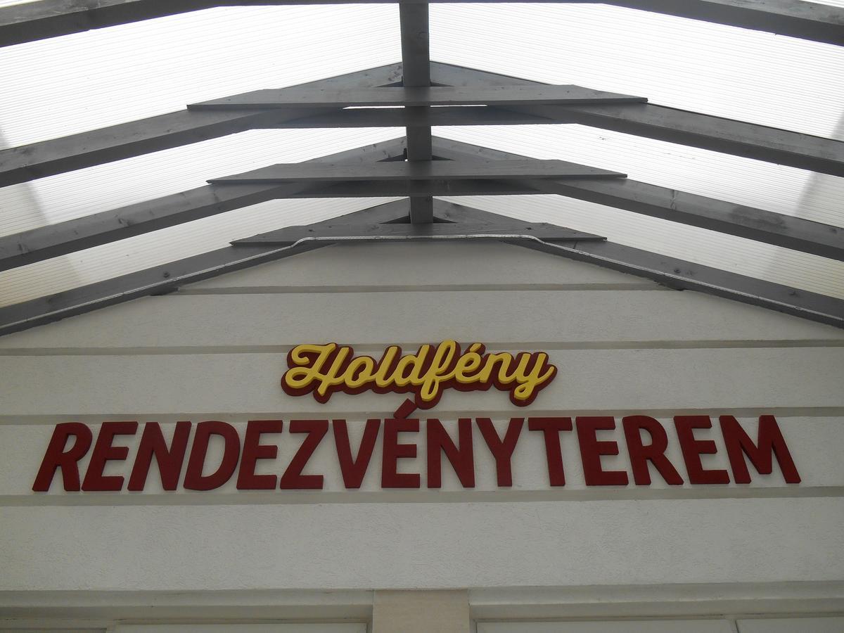 Holdfény Hotel Forro Eksteriør billede