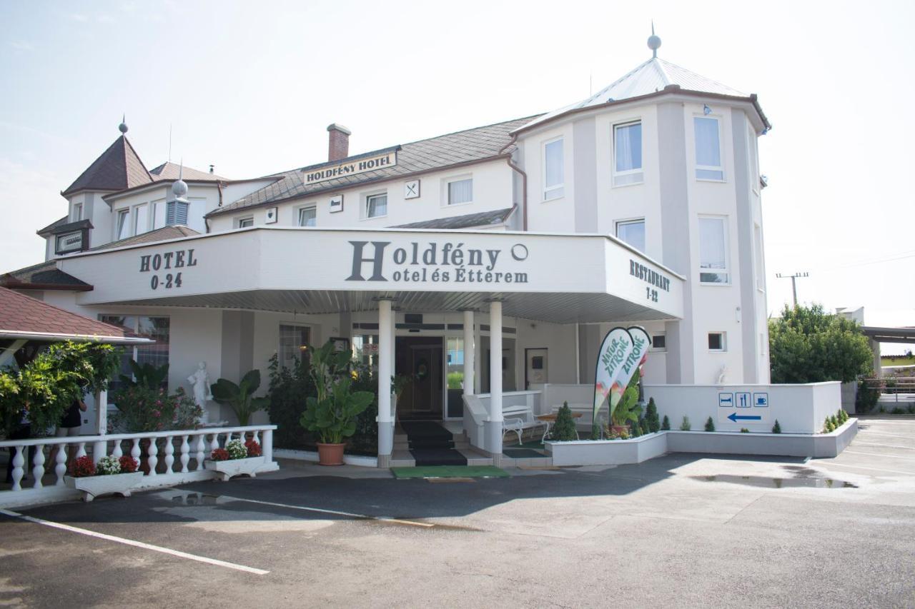 Holdfény Hotel Forro Eksteriør billede